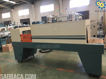 máy rút màng co tự động