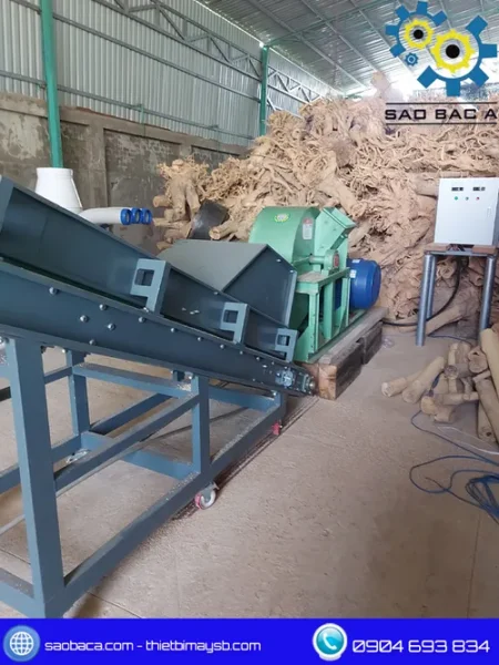Máy Băm Nghiền Gỗ Công Nghiệp